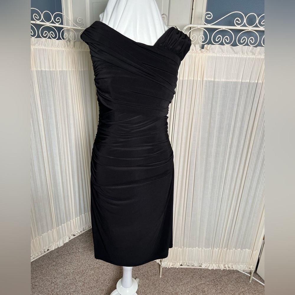 Black Rouched/Side gathered Dress Size 8 Party, Special occasion, Cockta…
